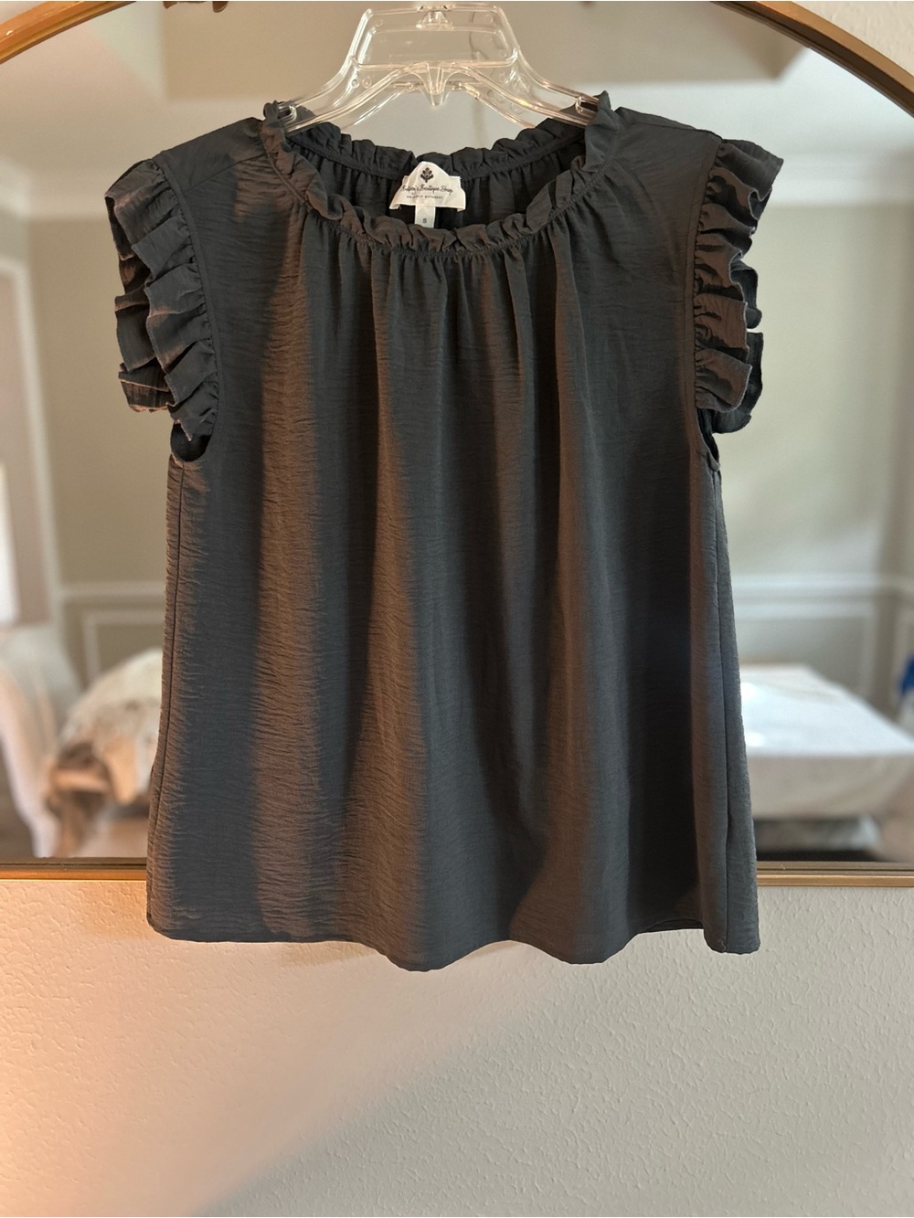 Betsy’s Boutique Shop Ruffled Sleeve Women's Top - Charcoal